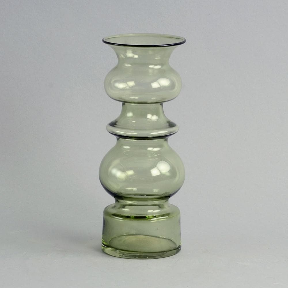 Green glass vase by Kaj Franck for Nuutajarvi-Nottsjo N9333