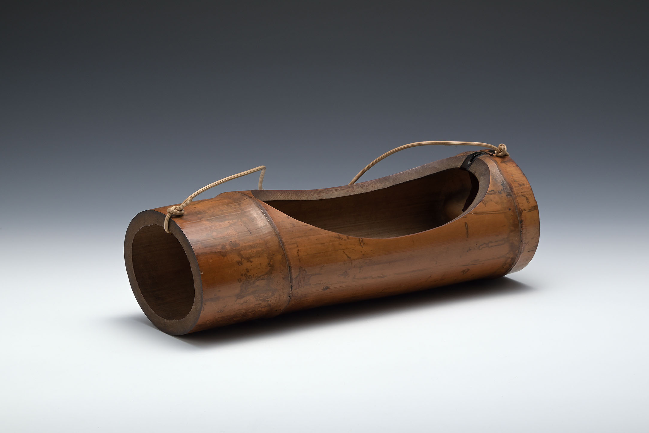 舟形花入 | 藤田美術館 | FUJITA MUSEUM藤田美術館 | FUJITA MUSEUM