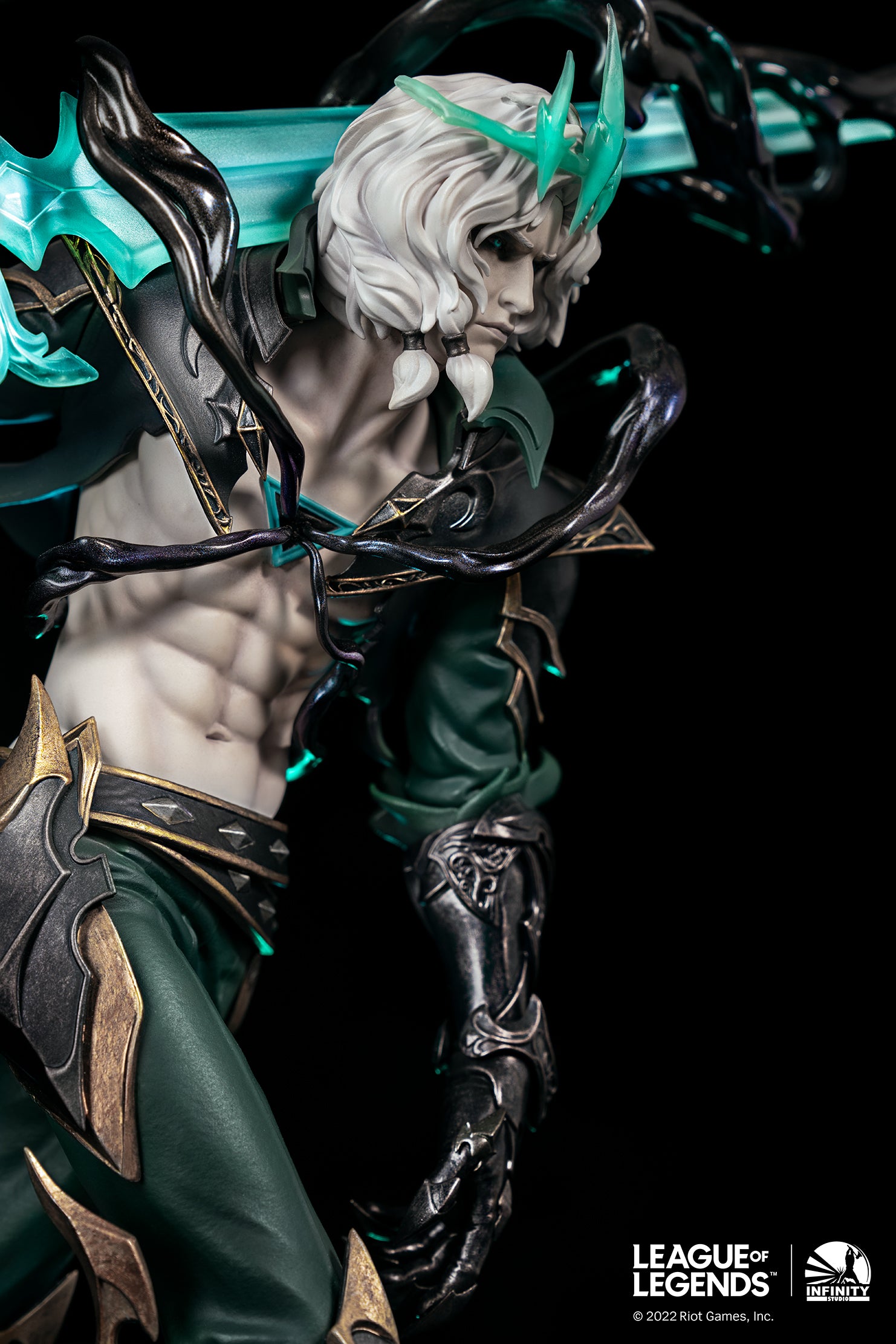 INFINITY STUDIO 滅びの王 ヴィエゴ 1/6 スケールフィギュア｜Riot