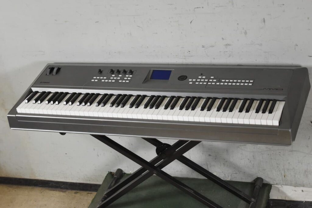 YAMAHA/ヤマハ キーボード シンセサイザー MM8 - 楽器の買取屋さん