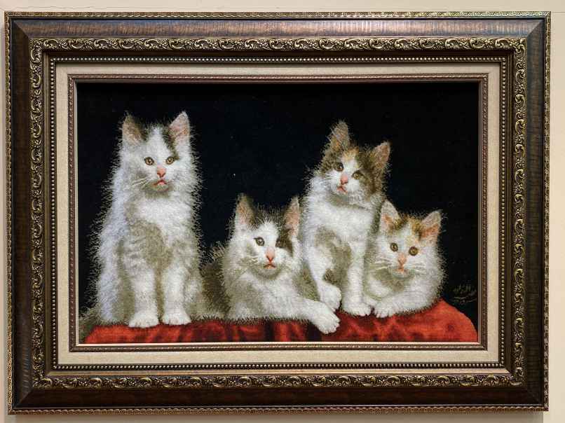 ペルシャ絵画絨毯 [絨毯]43×65cm [額込]66×88cm 手織り 猫 (PPC-0052