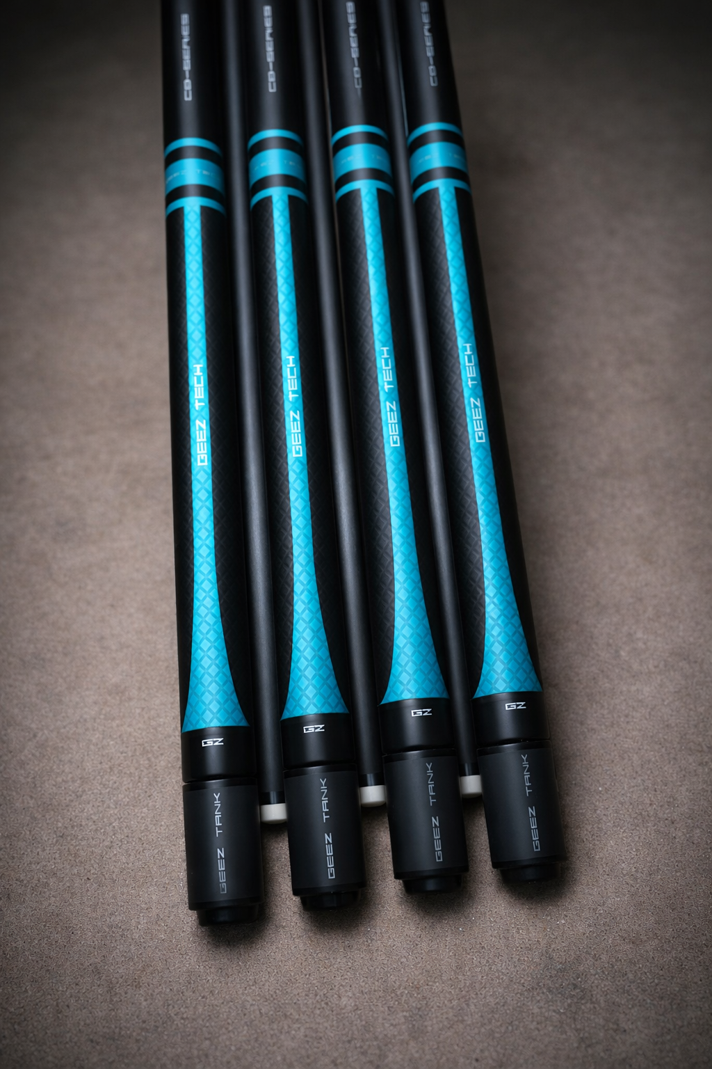 Geez TANK Break cue with wrap – GeezCue公式オンラインショップ