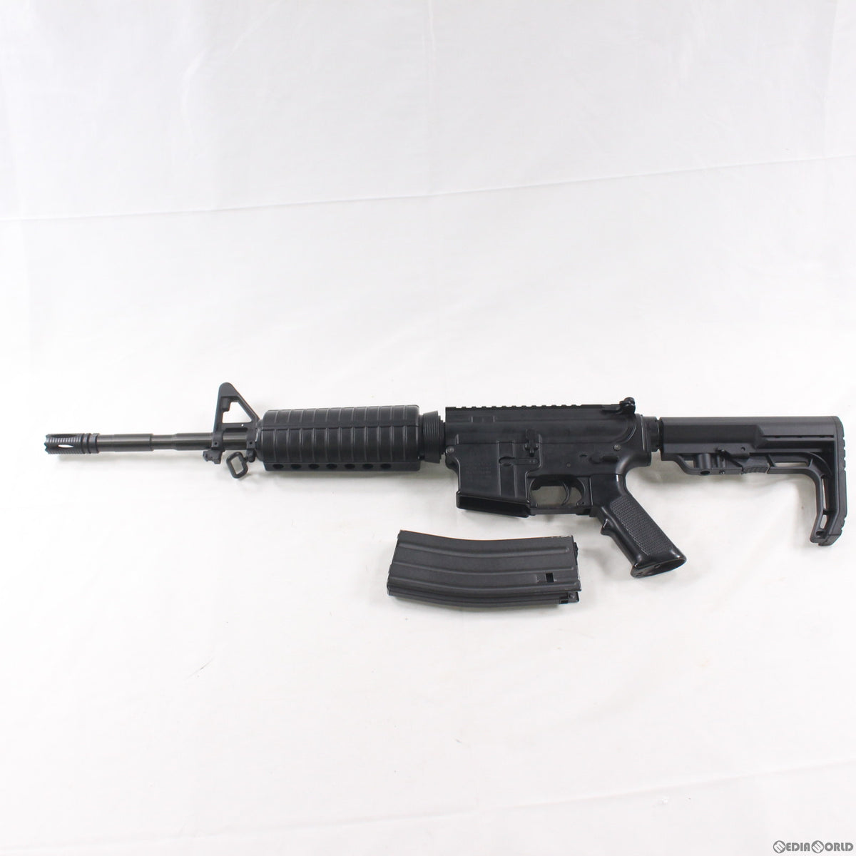 販売価格¥26,671】【中古即納】東京マルイ 電動アサルトライフル M4A1