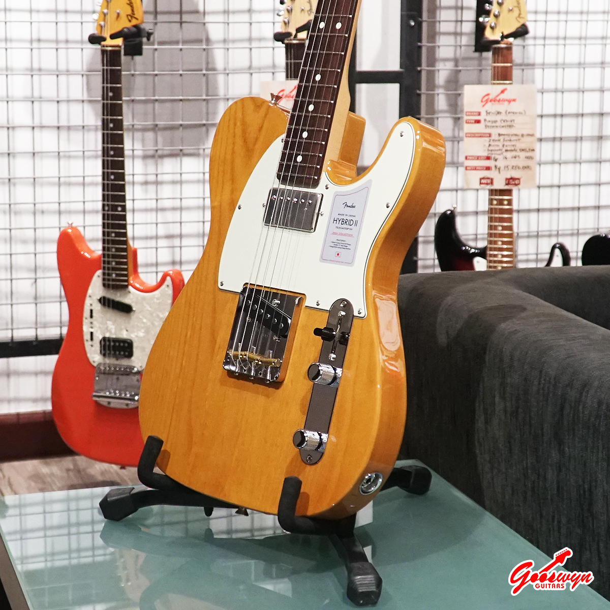 2024 Collection Fender Hybrid II Telecaster SH Vintage Natural