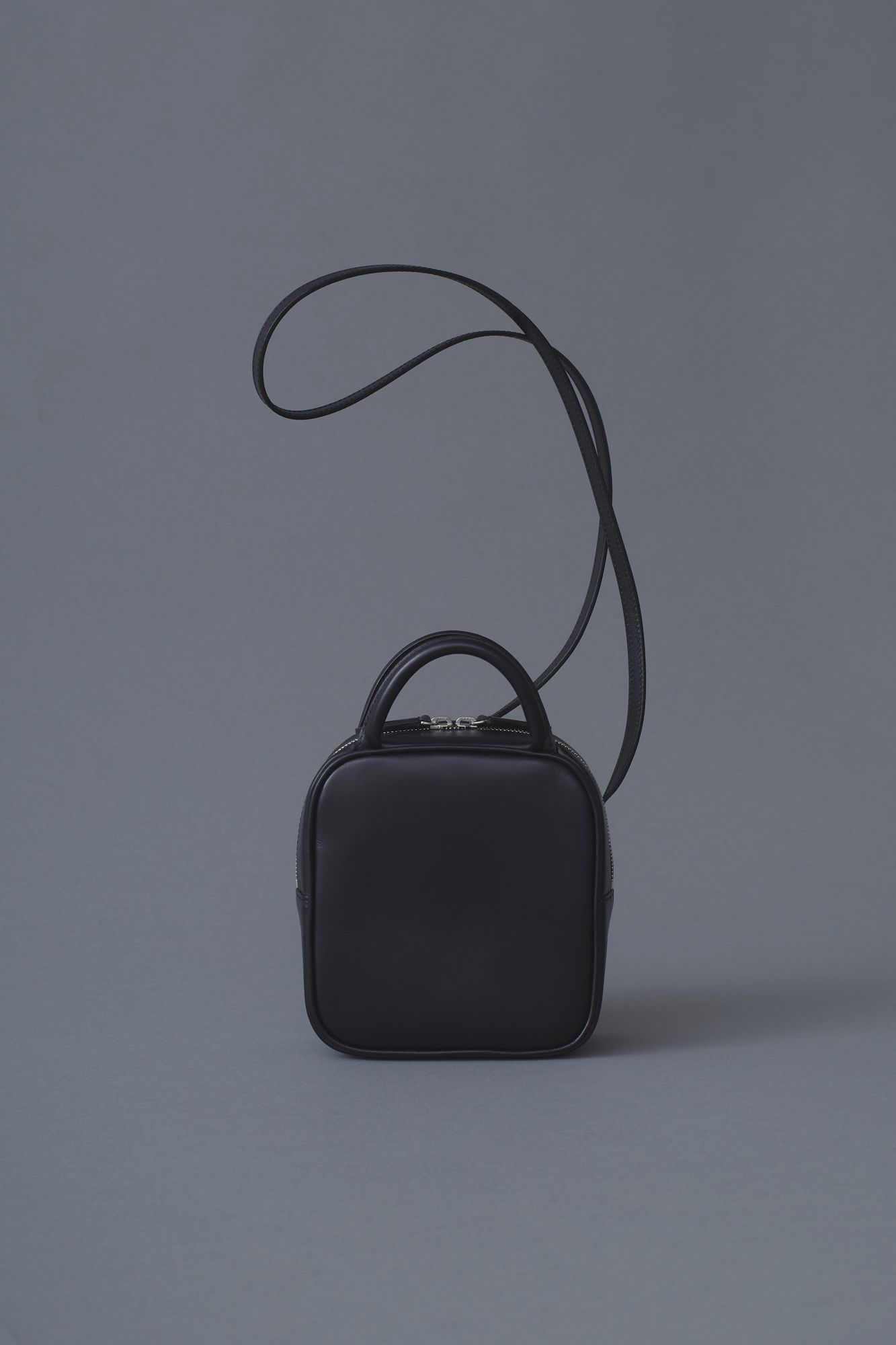 siemen bag ミニショルダーバッグ - minä perhonen