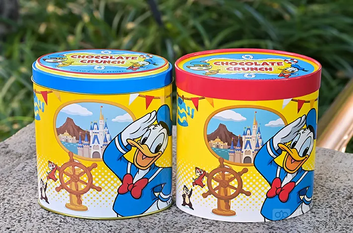 知らずに買ってた！】ディズニーの『チョコクランチ』は缶と紙箱