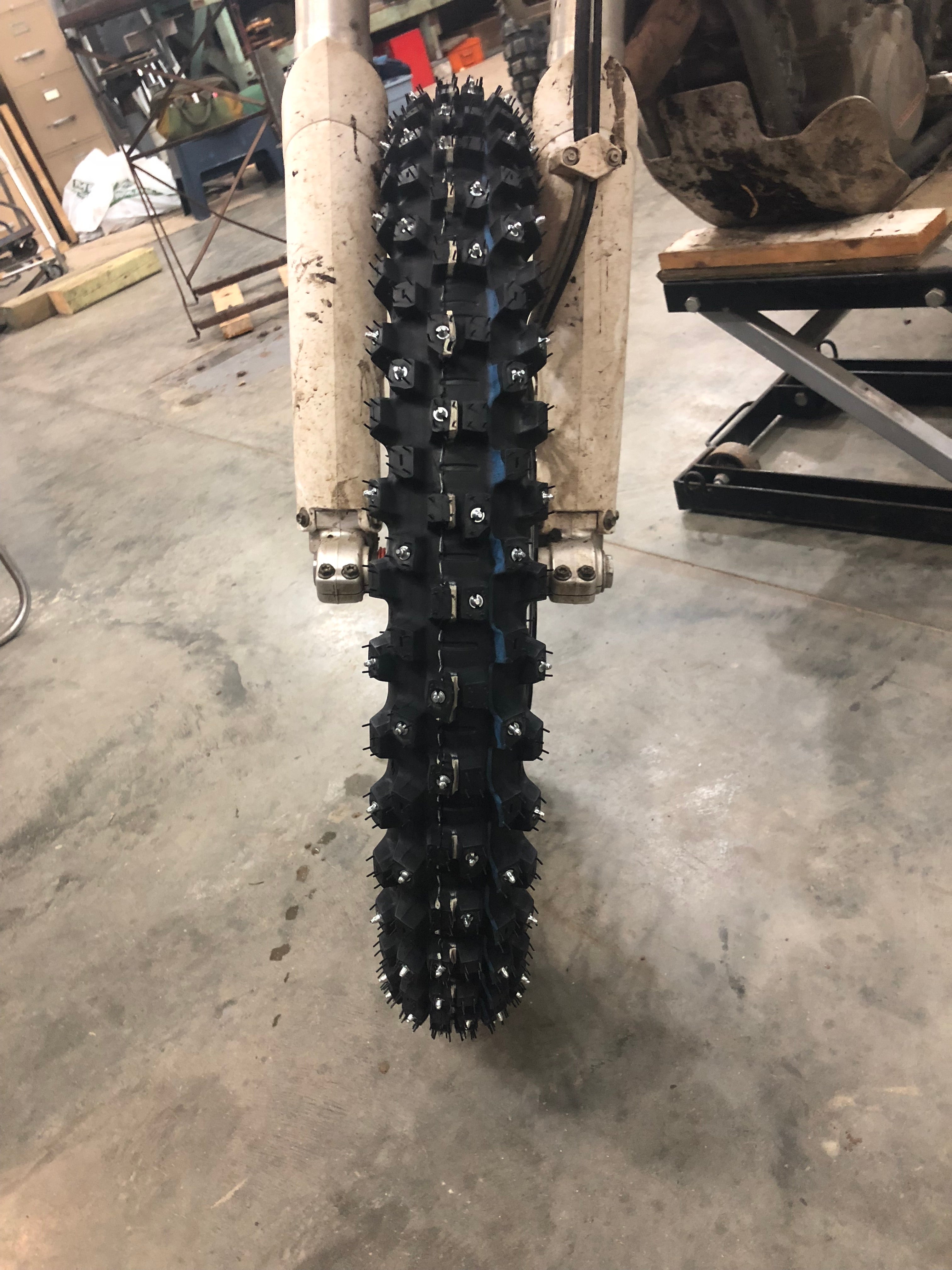 Front Dirt Bike Tire Studs | Model 1740 – GRIP STUDS