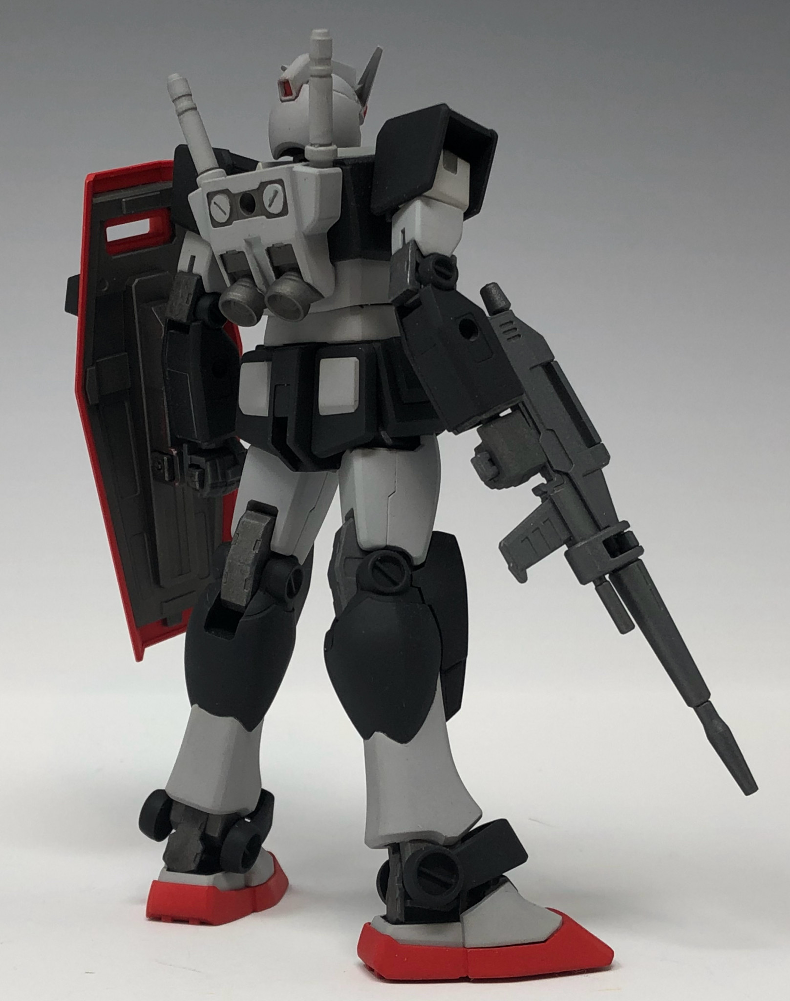 EG ガンダム (プロトタイプカラー)｜なにとぞさんのガンプラ作品