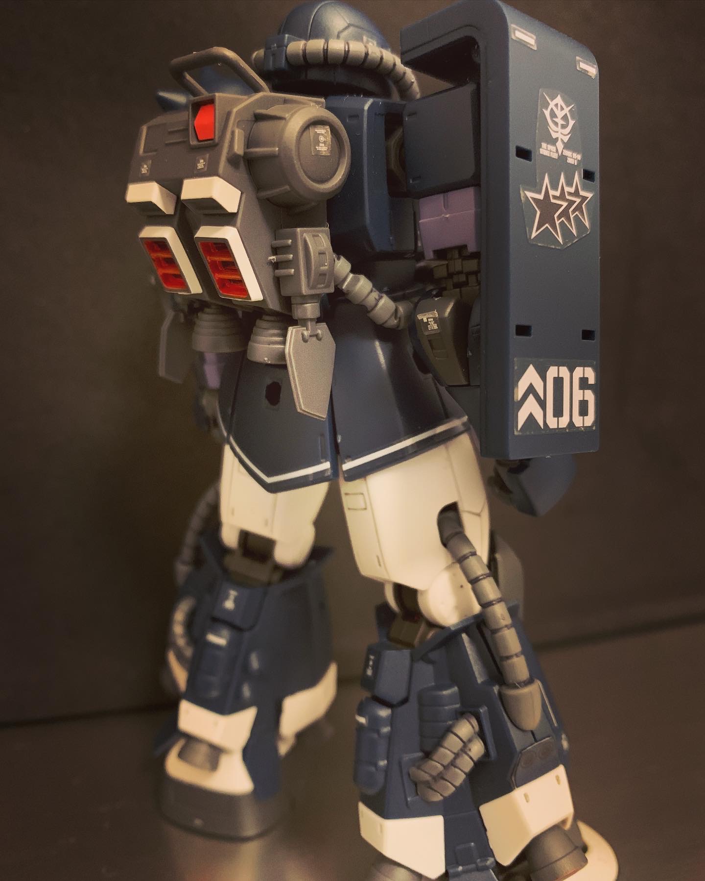HG ザクII 高機動型 オリジン 黒い三連星｜uni_corn_gさんのガンプラ