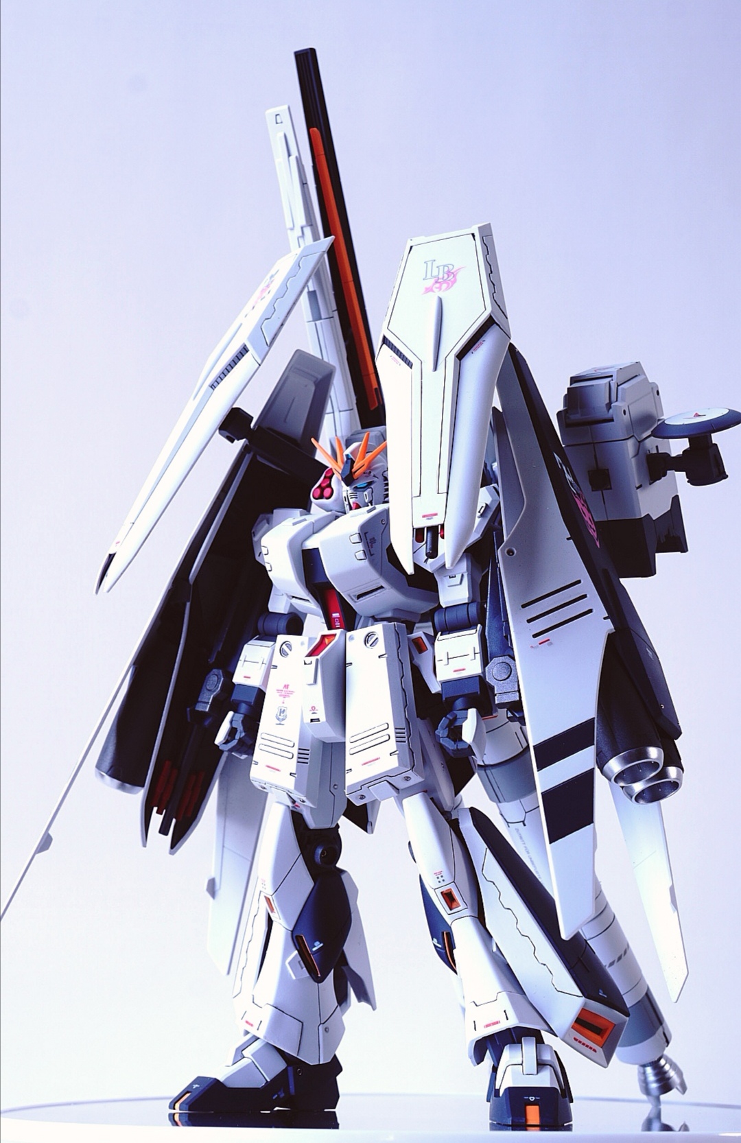 フルアーマーνガンダム｜しんぺいさんのガンプラ作品｜GUNSTA（ガンスタ）