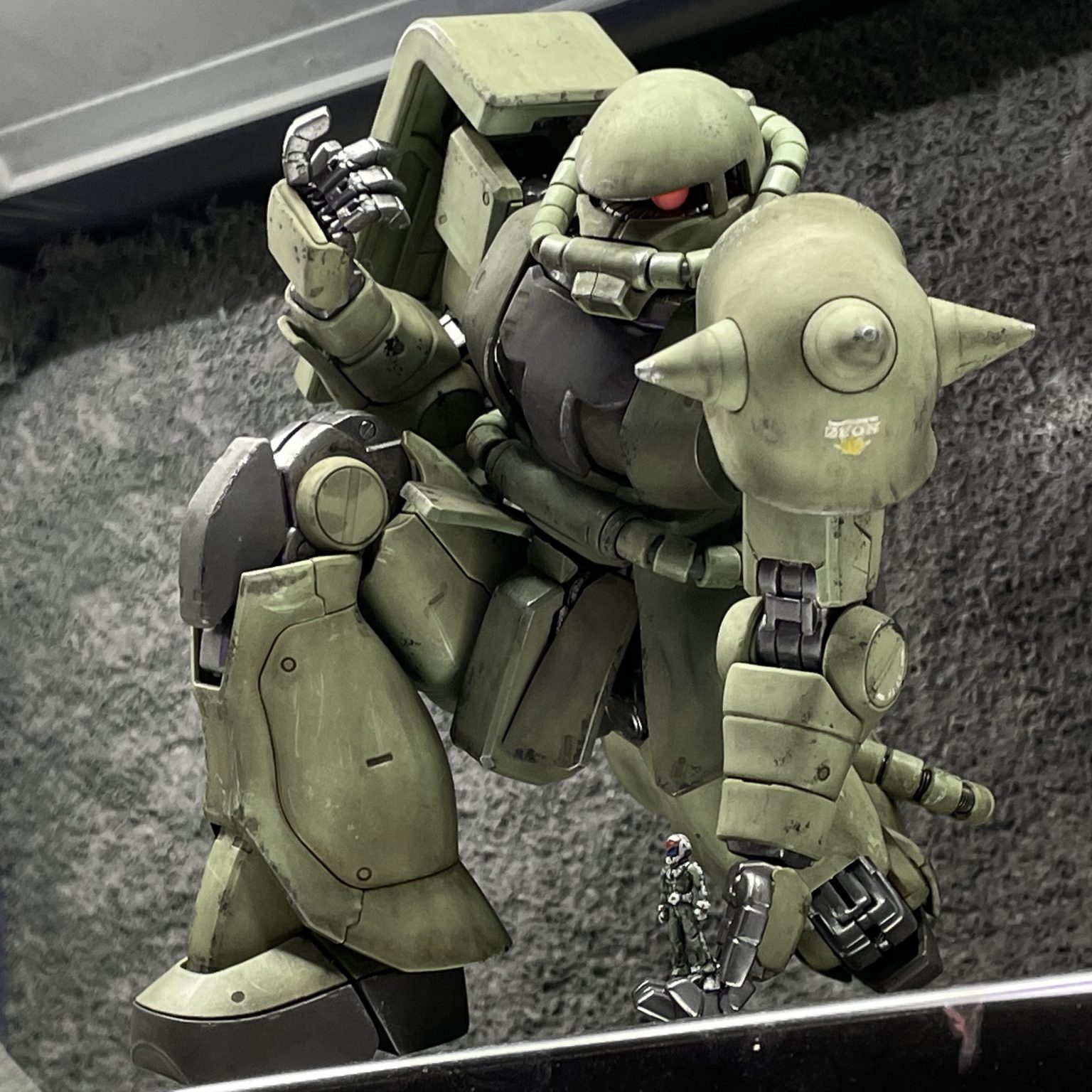 MG ザクⅡ Ver2.0｜ひいくんさんのガンプラ作品｜GUNSTA（ガンスタ）