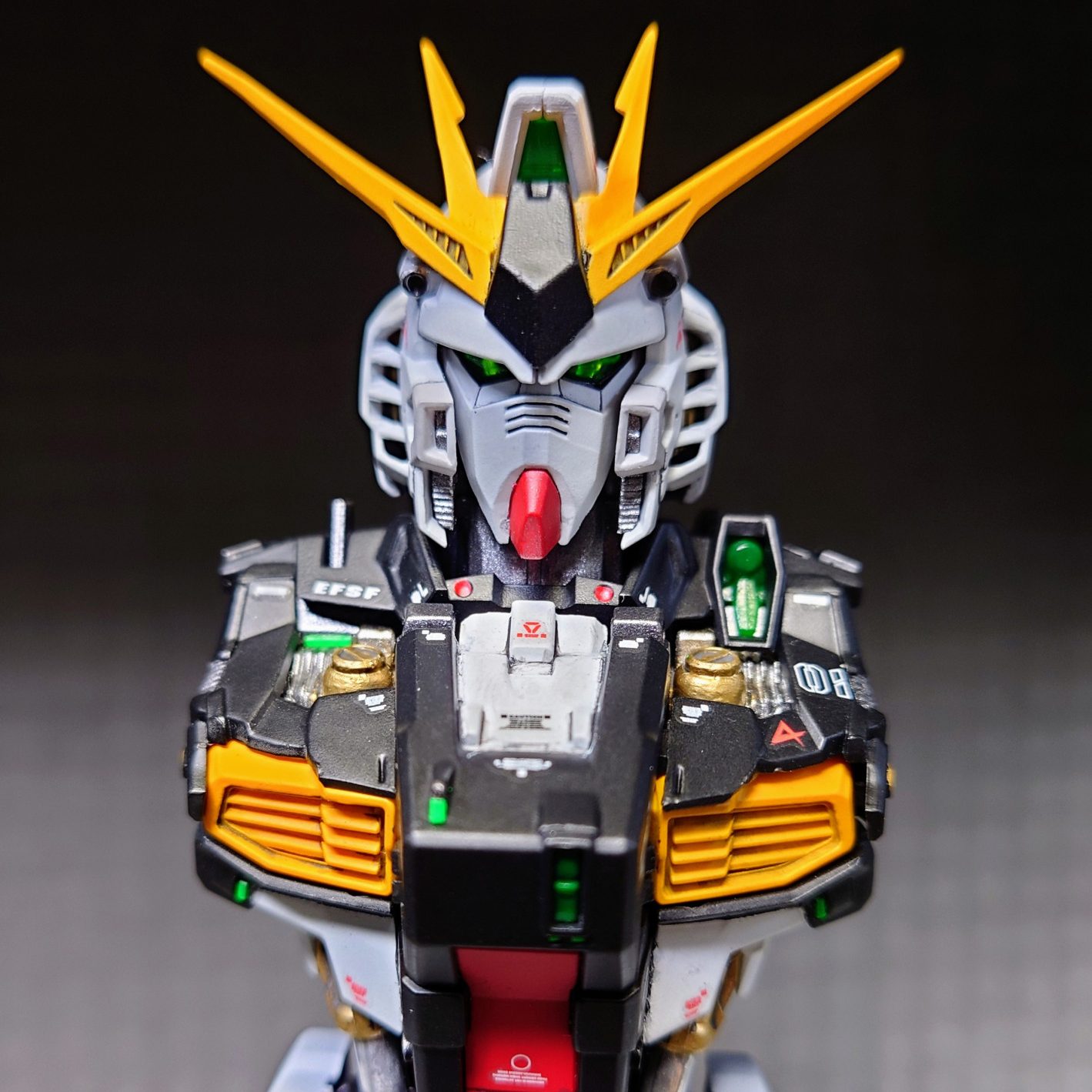 メカニカルバストνガンダムです｜アダモン (adamon)さんのガンプラ作品