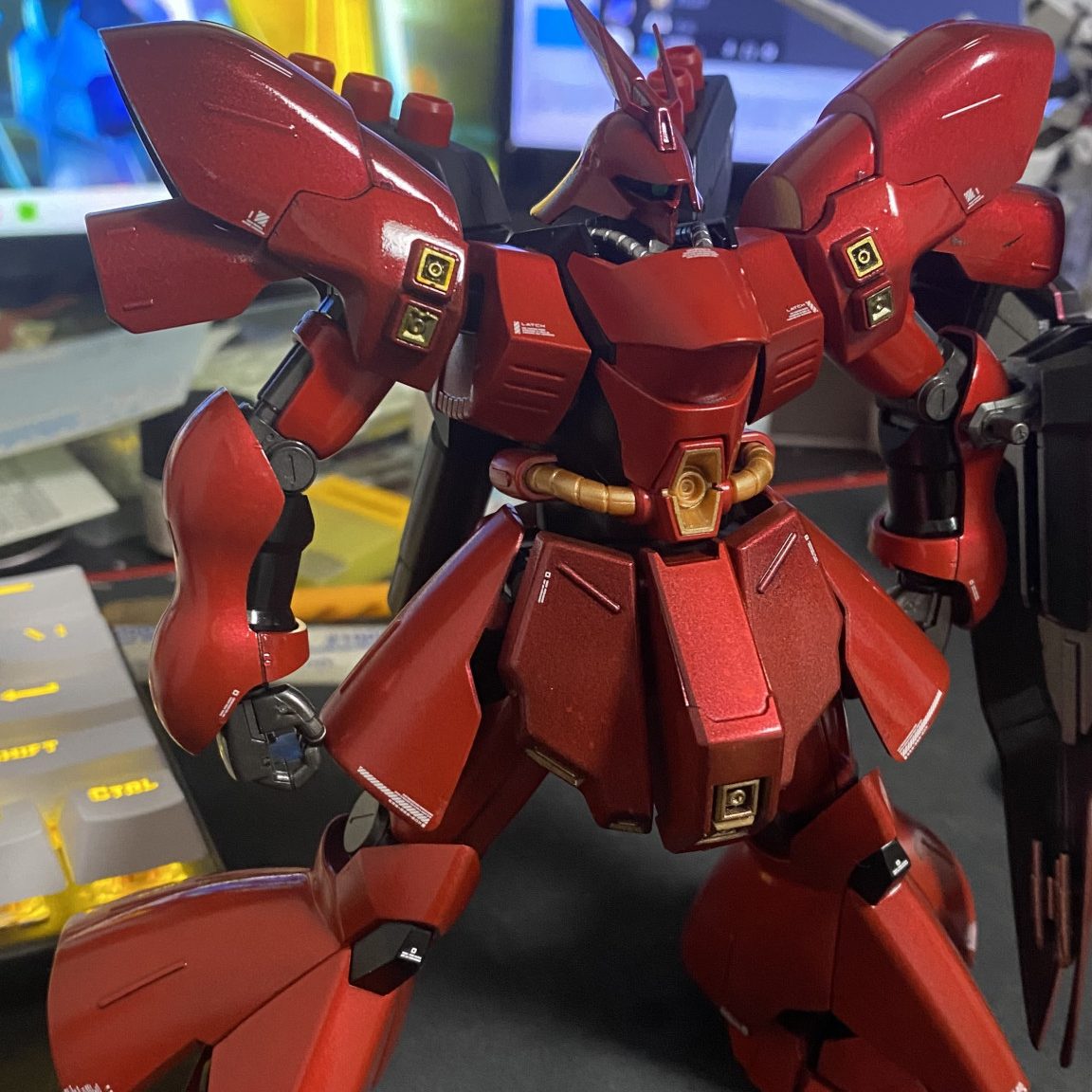 HG サザビー キャンディ塗装｜sorato2525さんのガンプラ作品｜GUNSTA