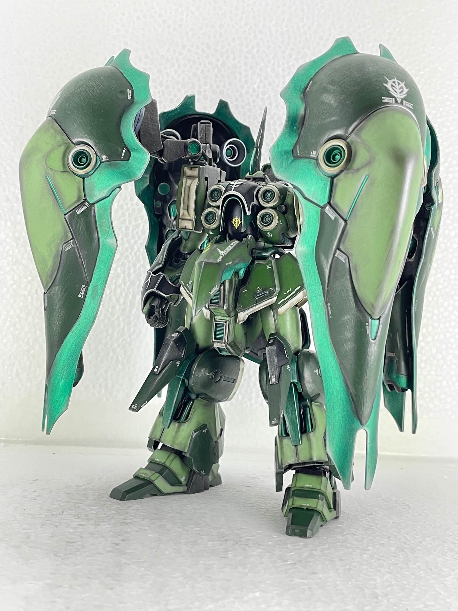 袖付きシリーズ。四枚羽根。クシャトリヤ。｜masamineさんのガンプラ
