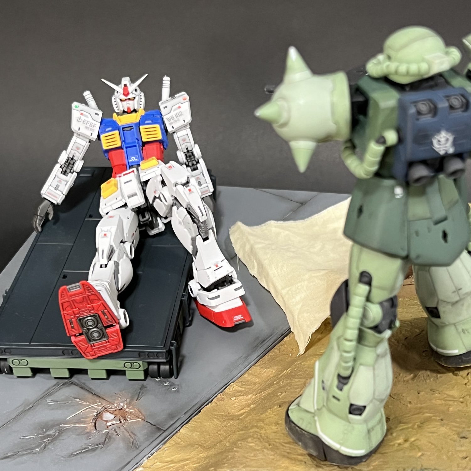 ガンダム大地に立つ｜ウディアレンさんのガンプラ作品｜GUNSTA（ガンスタ）