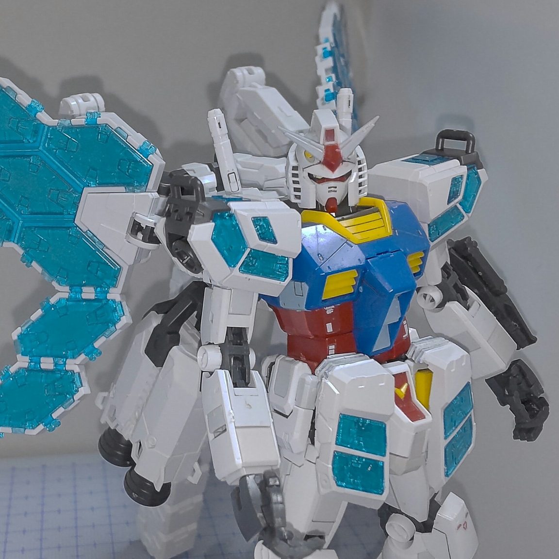 万博 ガンダム 完成｜Zailさんのガンプラ作品｜GUNSTA（ガンスタ）