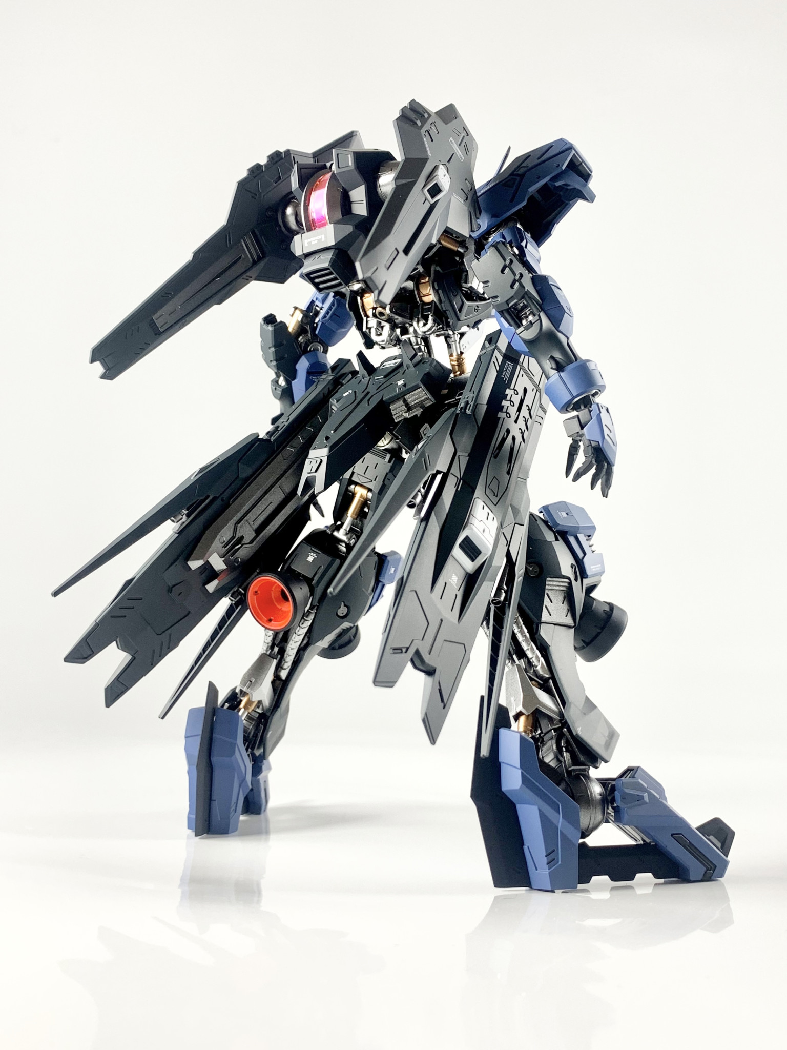 ASW-G-XX ガンダムヴィダール｜shotaroさんのガンプラ作品｜GUNSTA