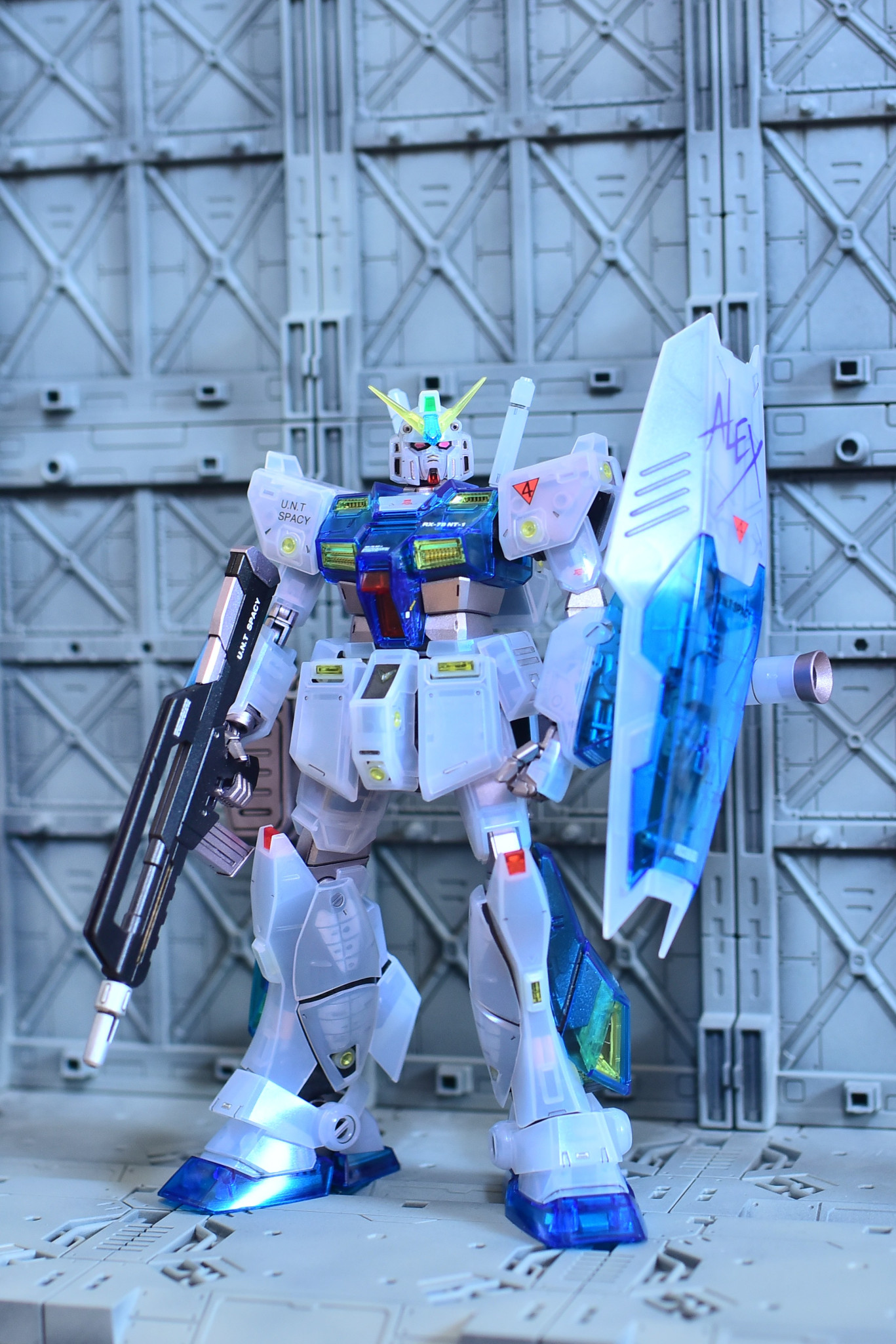 RX-78NT-1 GUNDAM NT-1 ALEX｜さんらいずさんのガンプラ作品｜GUNSTA