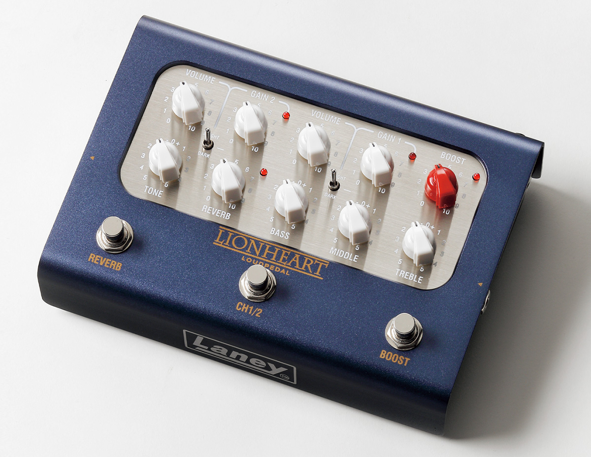 LANEYの最新ペダル型アンプ・ヘッド“BCCLOUDPEDAL-LTQ”を、下鶴光康が