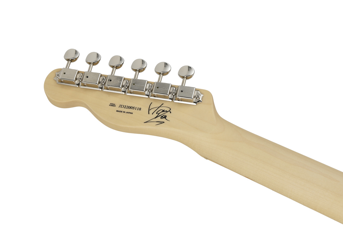 FenderがSCANDALの新シグネイチャーモデル3機種を発表！ストラップも