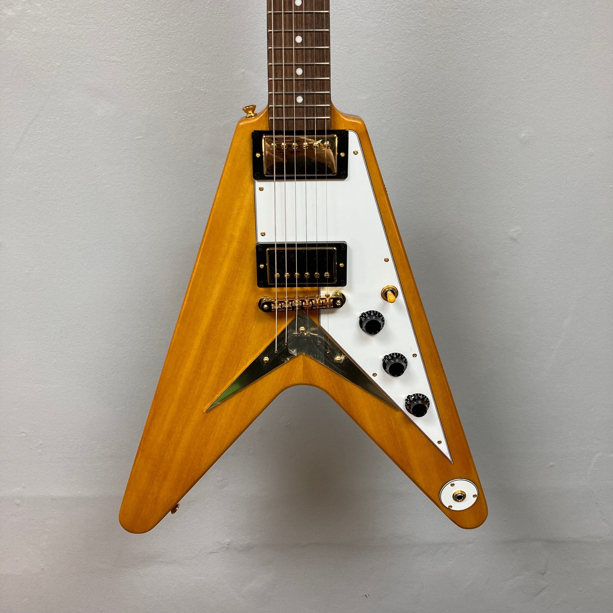 Epiphone Flying V Korina Guitars: Perfect for All Musicians