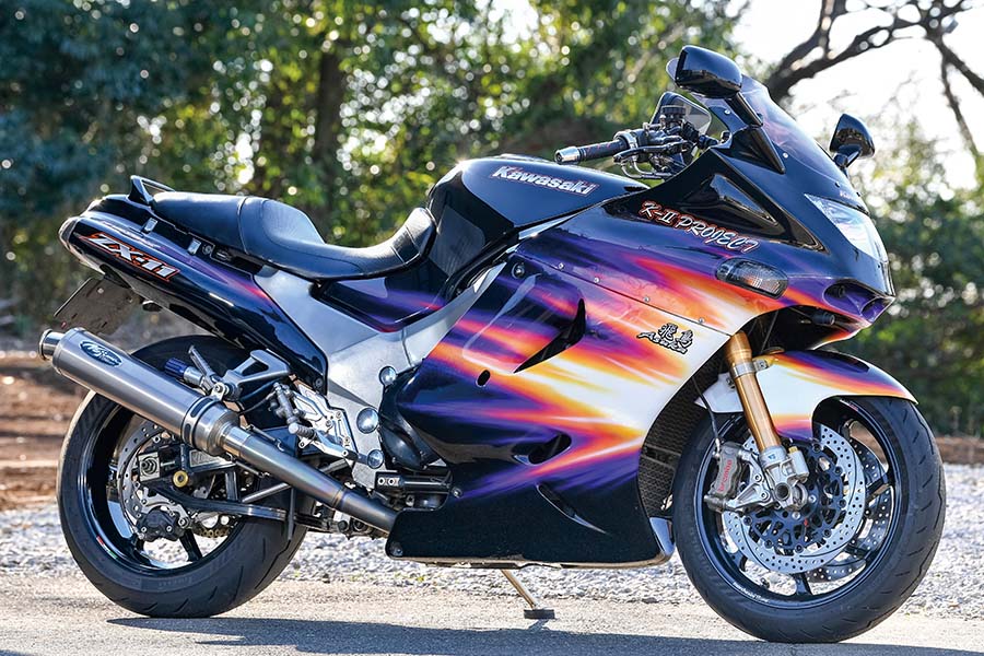 K-2プロジェクト ZX-11（KAWASAKI ZX-11） | ヘリテイジ＆レジェンズ