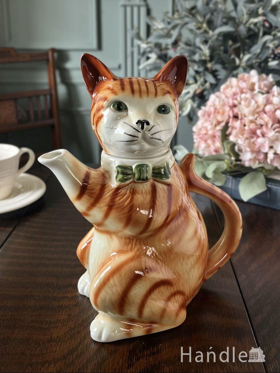オールドノリタケの美しい陶磁器、手描きのお花が美しいアンティーク