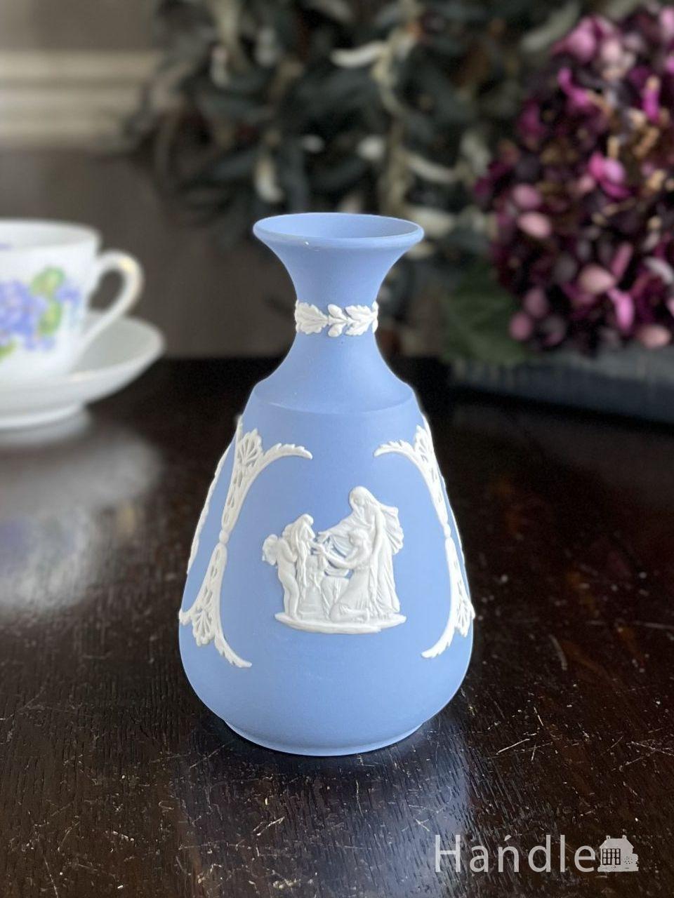 イギリスから届いたエインズレイの花瓶、コテージガーデン（COTTAGE