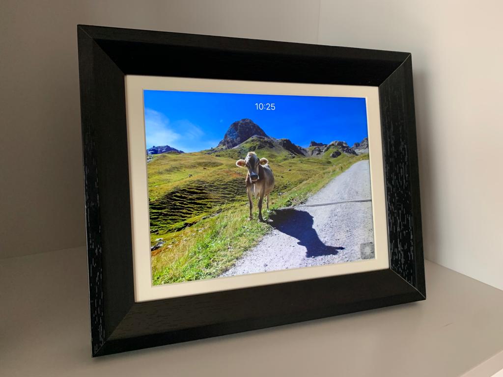 How I turned my old iPad into a stunning photo frame with iFramix