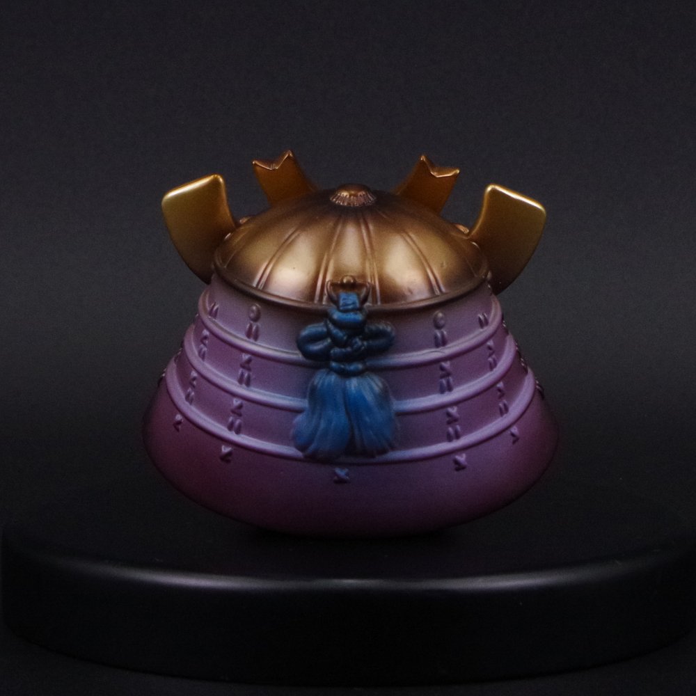 1月27日(月)18時より抽選開始】【Monster Mind Toys】真目鉄頭(お正月