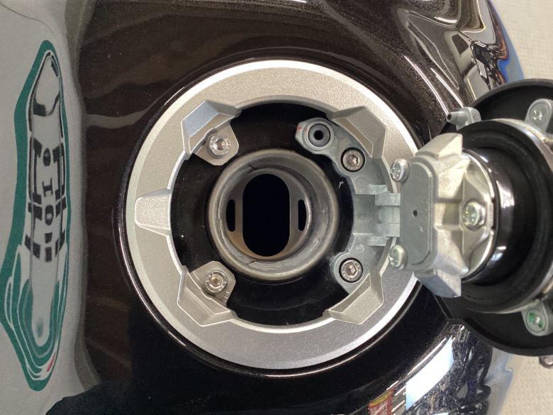 中古 KAWASAKI カワサキ Ninja ZX−25R 2022年式 5497km