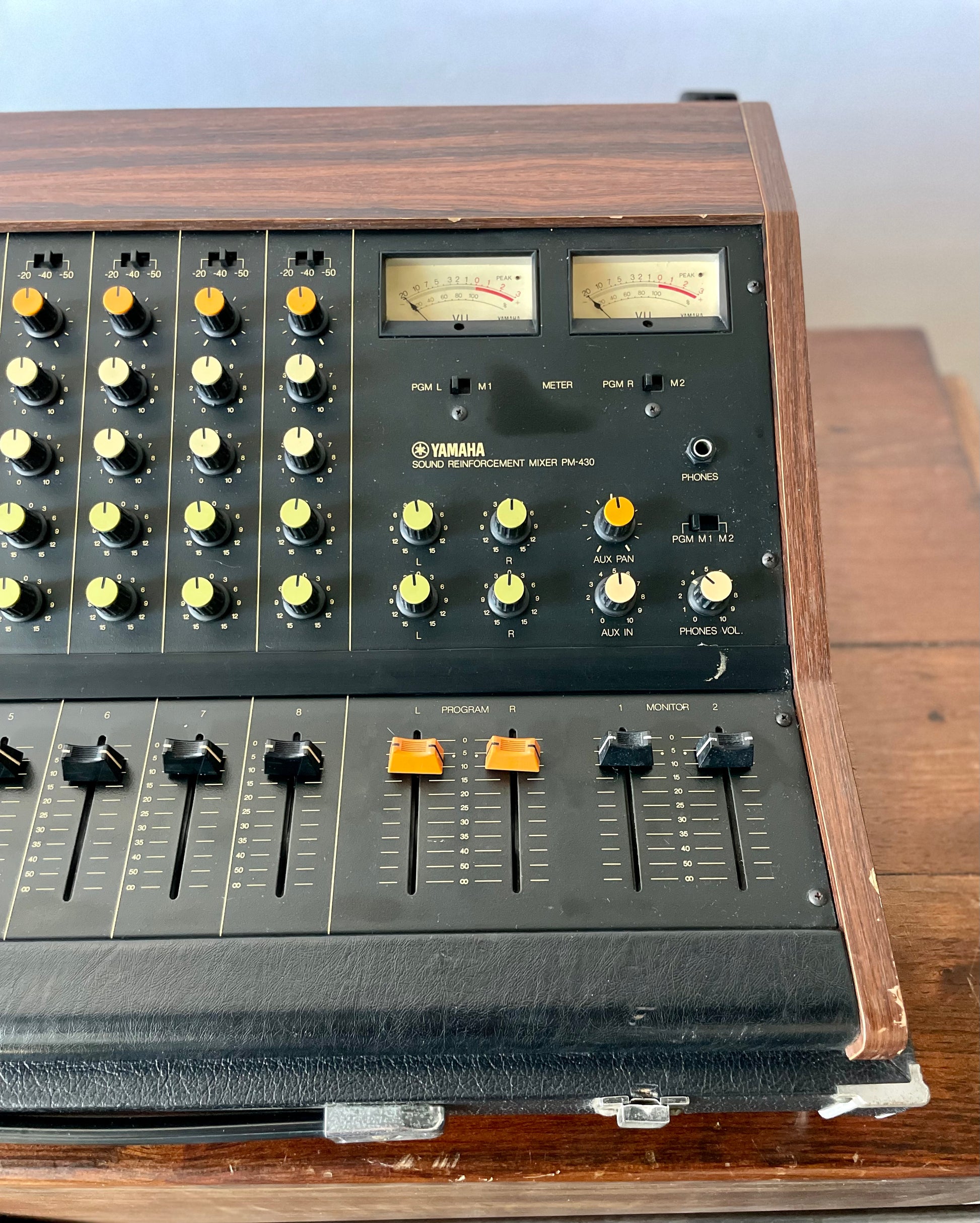 PM-430 - Yamaha mixer with Direct Out Mod. by Headbangers - Fully