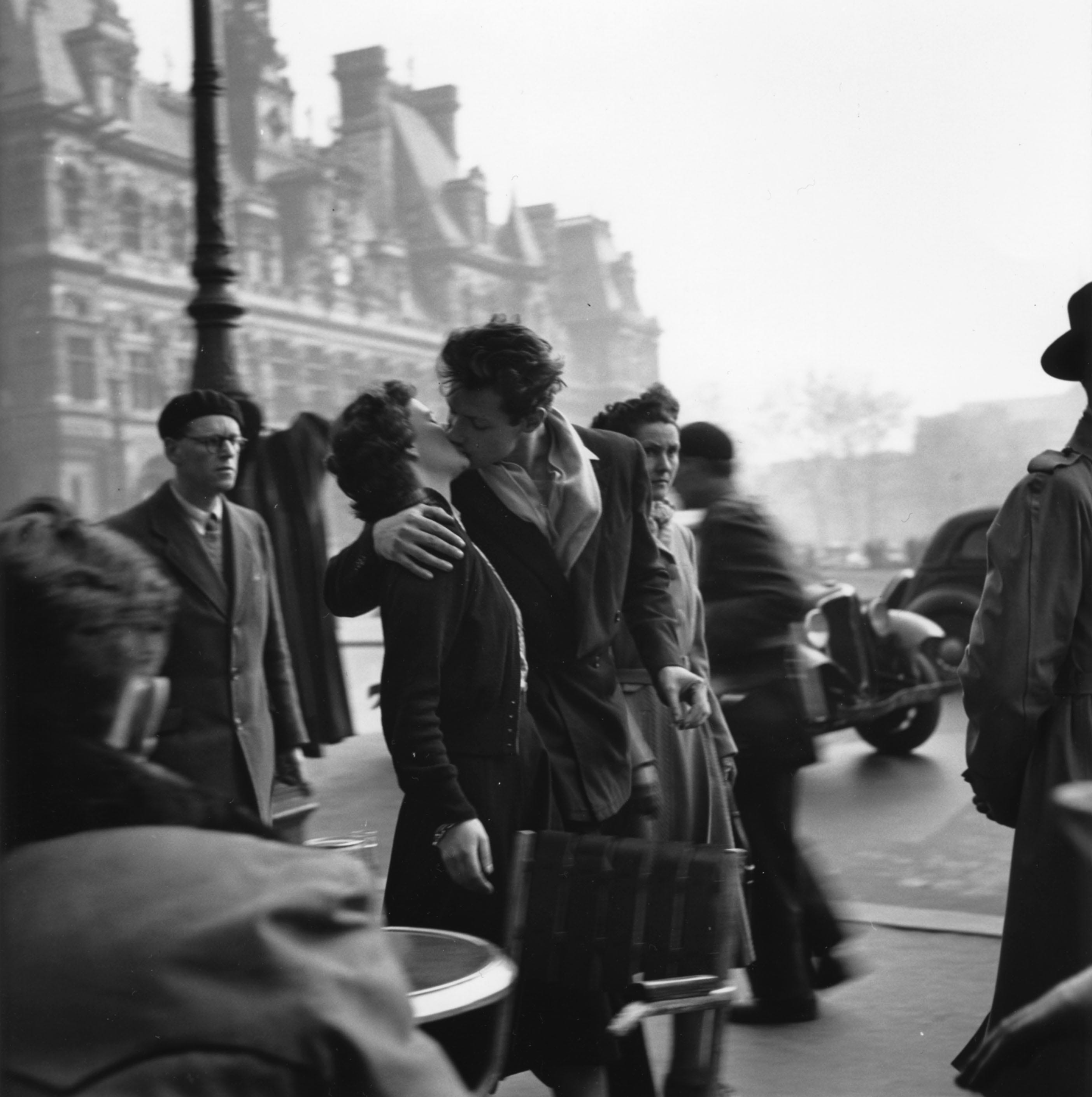 exibition-ROBERT-DOISNEAU.jpg?