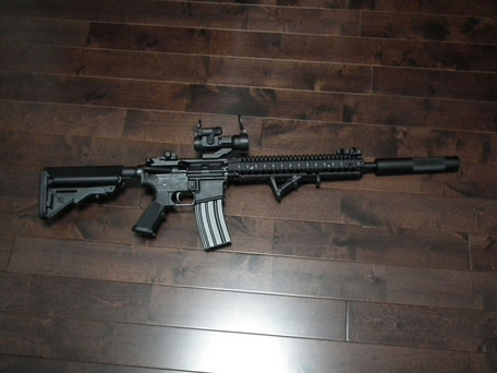 MADBULL Daniel Defense M4A1 RIS II 12.25inchを次世代SOPMODに