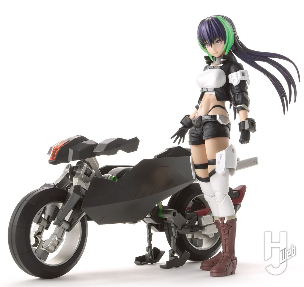 バイク型FAガール「ウィルバーナイン」をカラーアレンジでサイバー