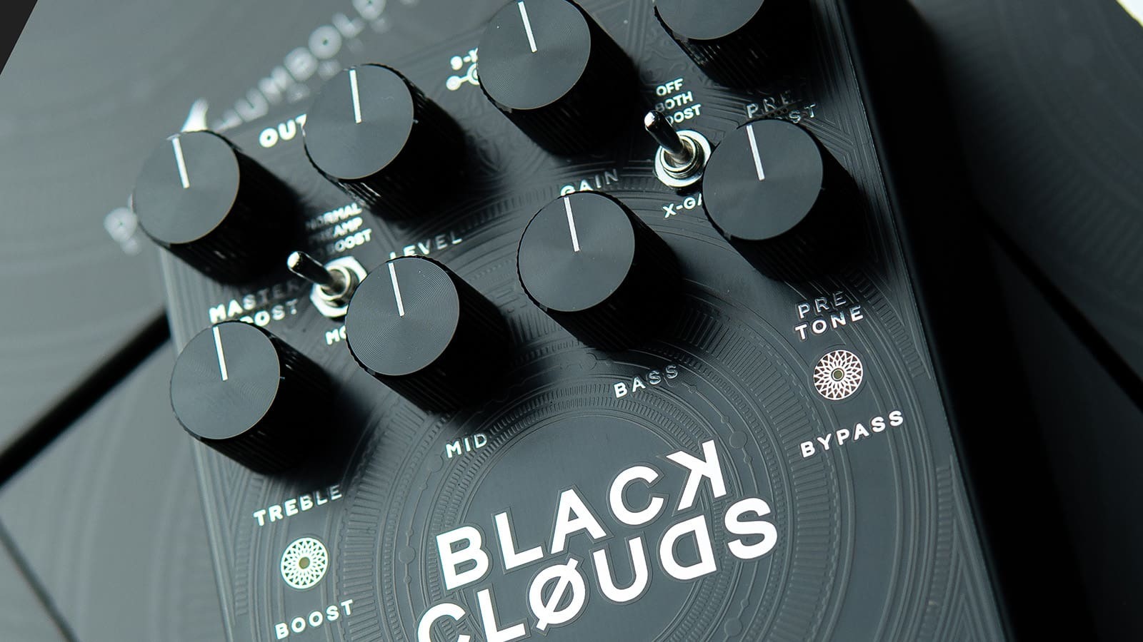 BLACK CLOUDS - DSM & Humboldt | Hookup, Inc.