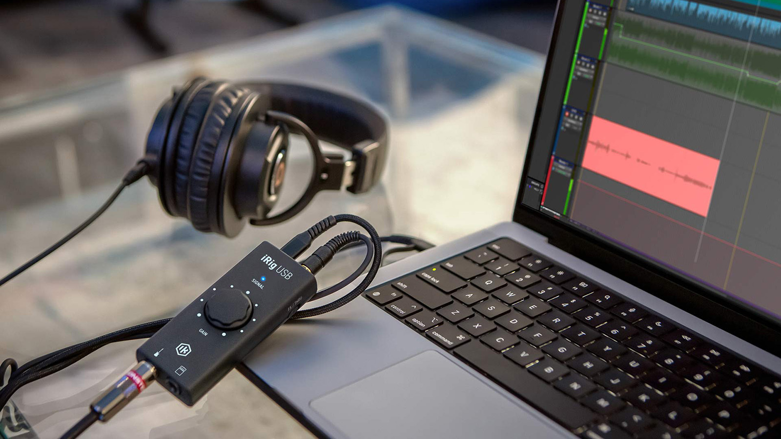 iRig USB - IK Multimedia | Hookup, Inc.