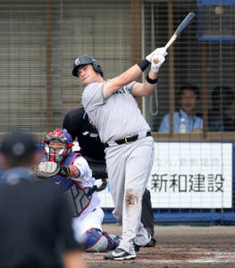 巨人】育成1年目右腕・京本真に阿部ヘッドがホレた「キャンプもたぶん
