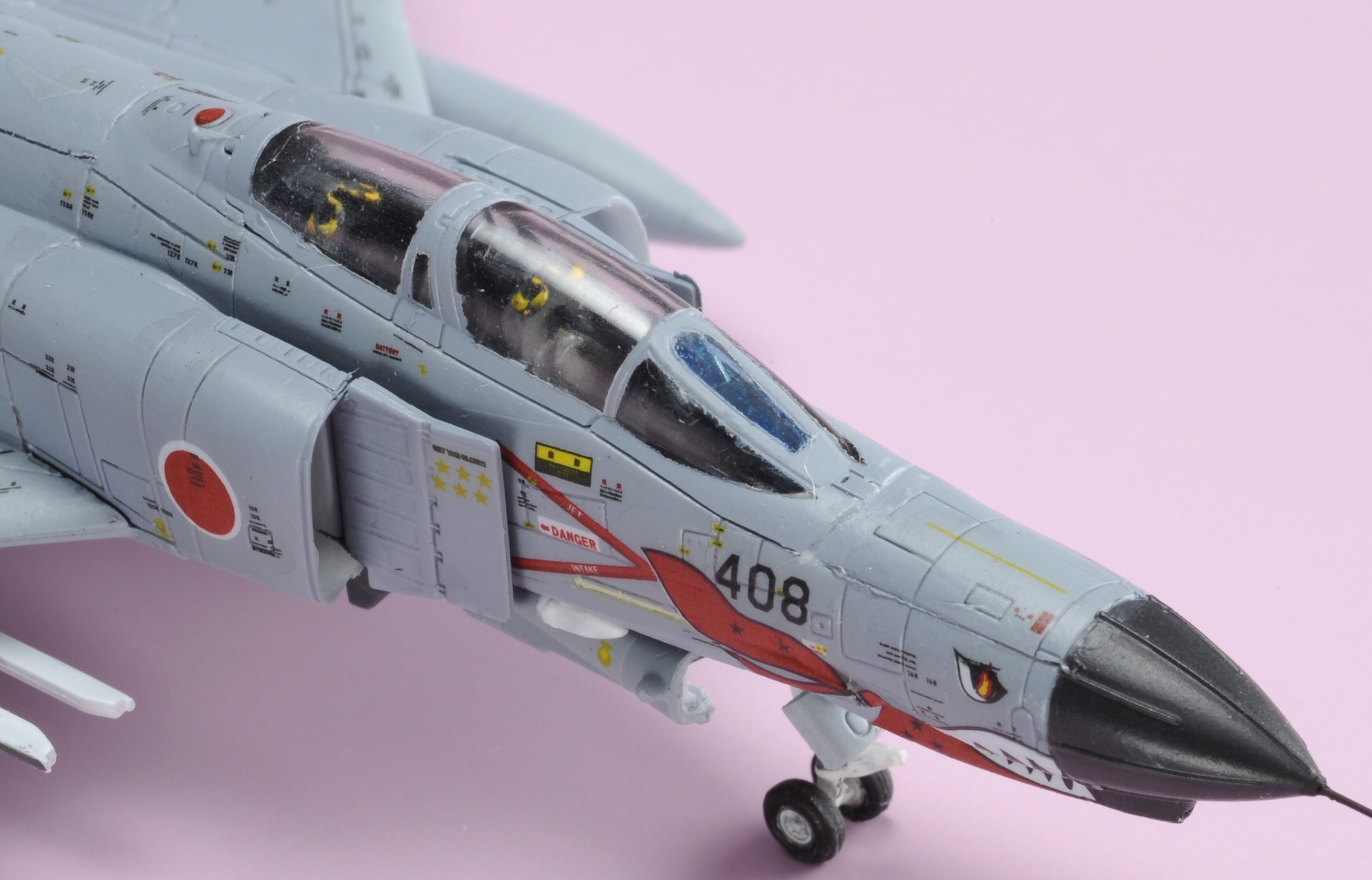 トミーテック技MIX「F-4EJ改」無彩色で技MIXの精度を楽しむ | 電撃