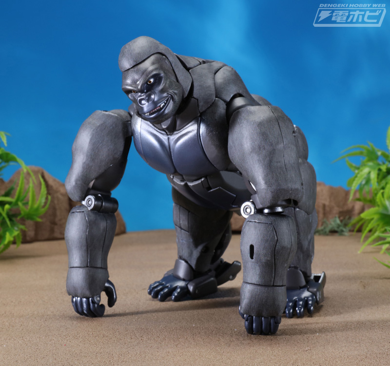 ビーストウォーズ生誕20周年記念！ゴリラからロボットに完全変形する総