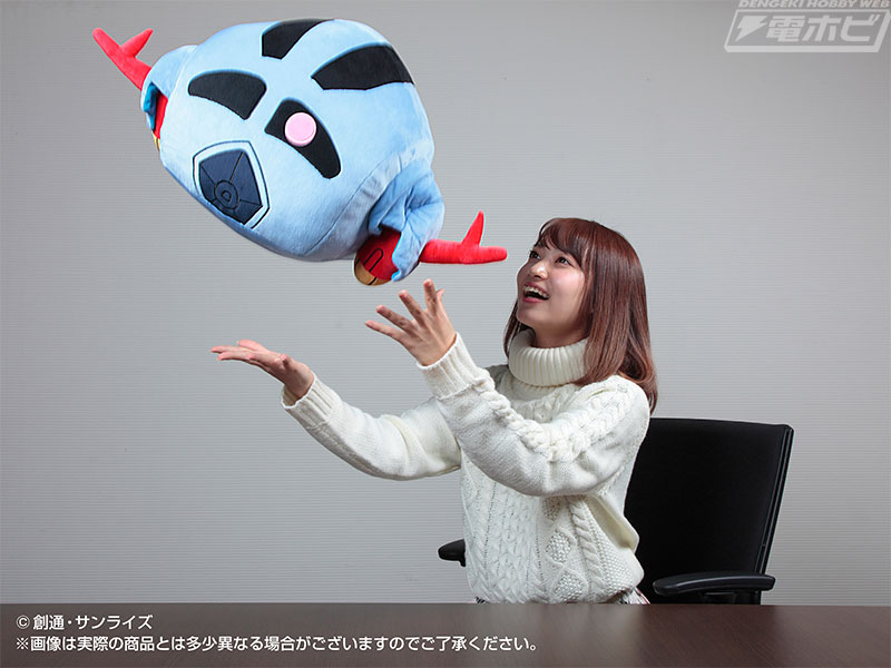 こいつ！柔らかいぞ!!『機動戦士ガンダム』ガンダム、ジオングの頭部が