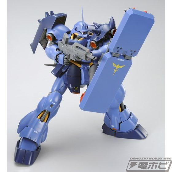 ガンプラ「MG ギラ・ドーガ（レズン・シュナイダー専用機）」や「MG