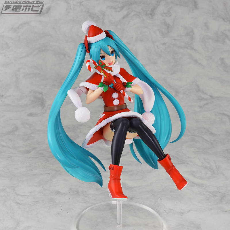 サンタ衣装の初音ミクがリアルフィギュアになってひと足早いクリスマス