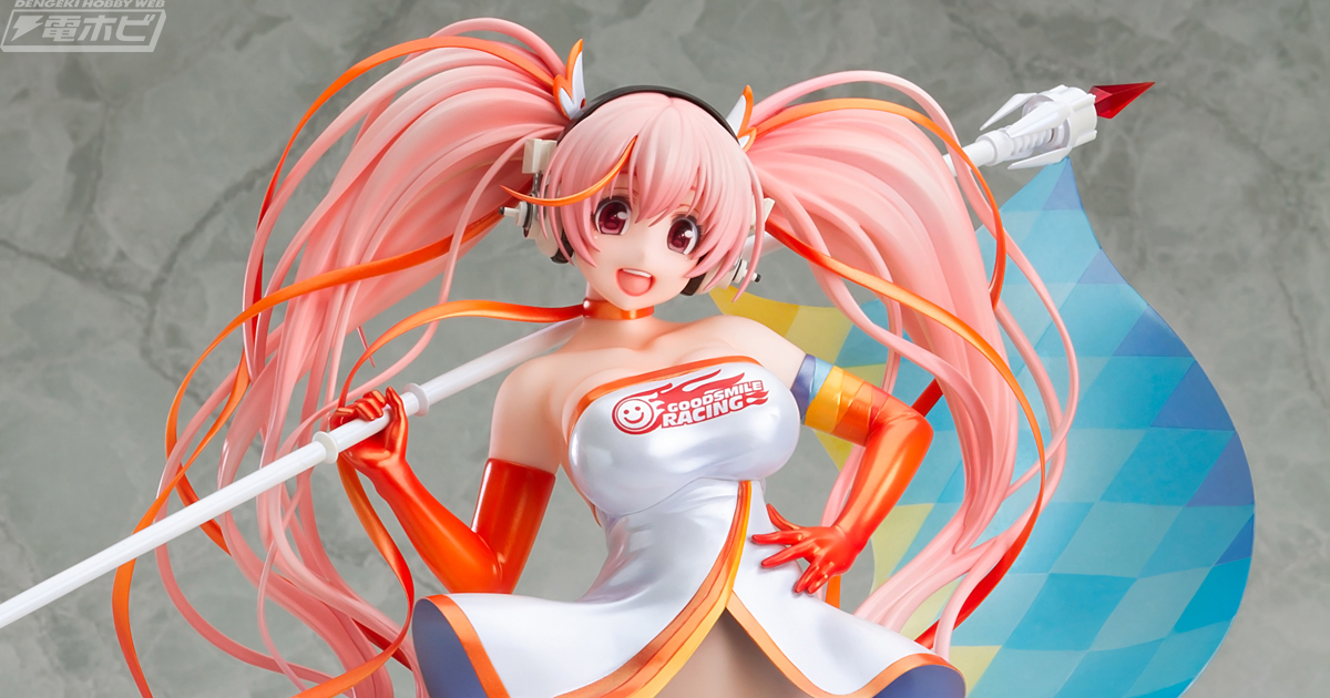 ど迫力ボディであなたを悩殺！すーぱーそに子が「初音ミク レーシング