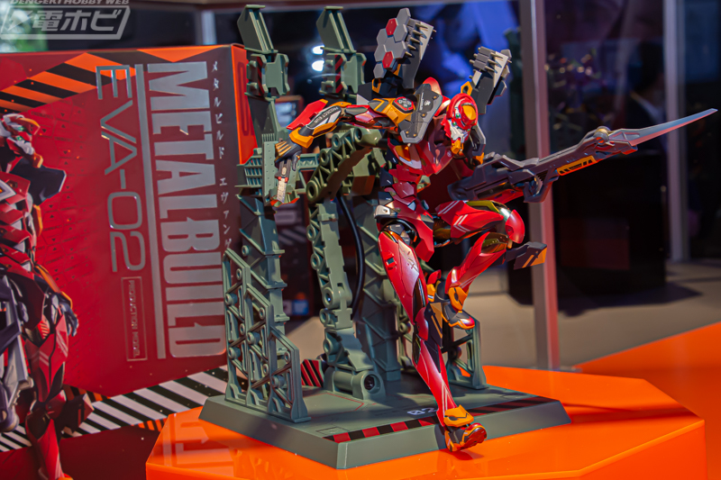 METAL BUILD エヴァンゲリオン2号機」が初展示！【メタルビルド
