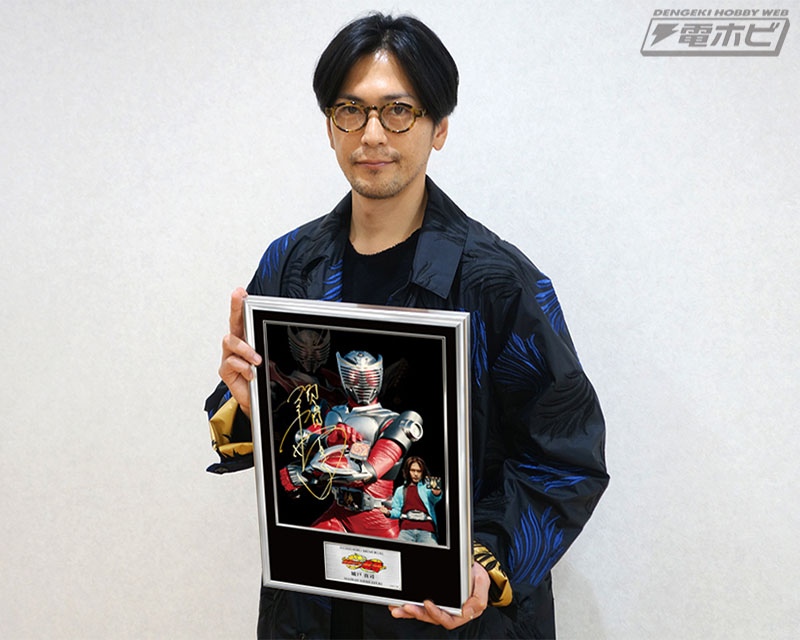 戦わなければ生き残れない！『仮面ライダー龍騎』が豪華フォトフレーム