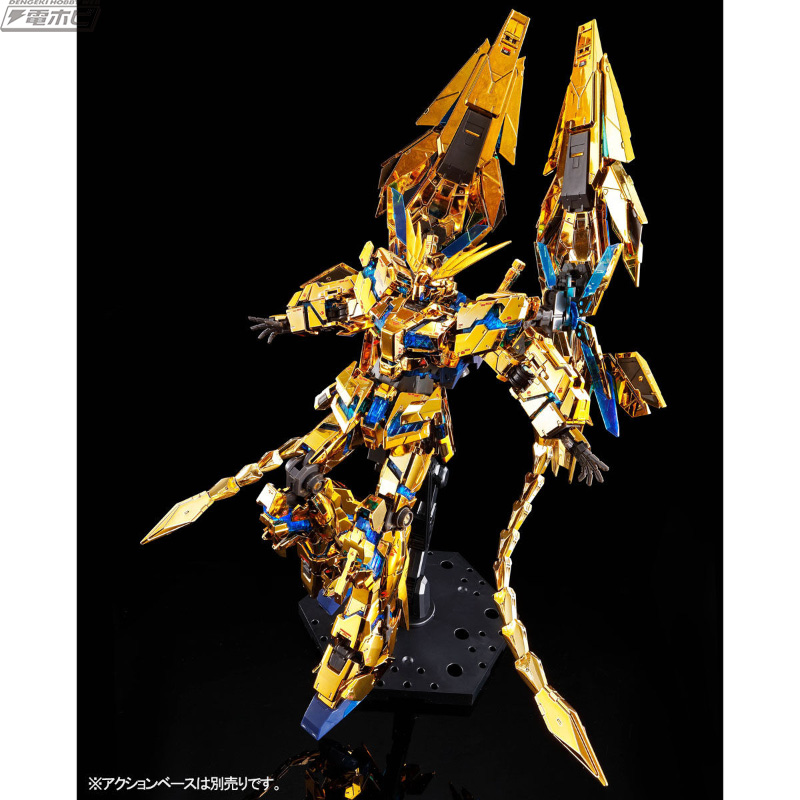 暴走時の赤いツインアイも再現可能！ガンプラ「RG ユニコーンガンダム3