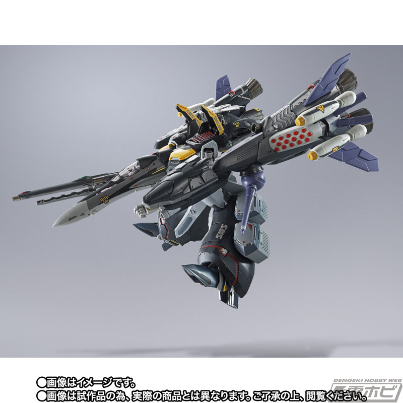 機体およびアーマードパーツ表面に艶消し処理を施して質感アップ