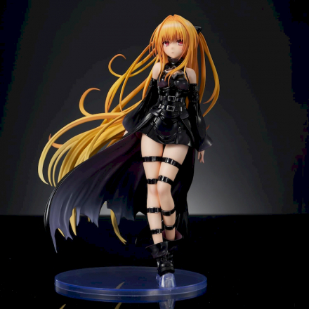 To LOVEる-とらぶる-ダークネス』金色の闇が漆黒衣装をまとった姿で
