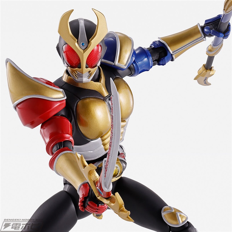 仮面ライダーアギト』トリニティフォーム、『仮面ライダーキバ』仮面